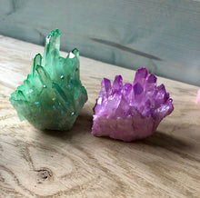 Load image into Gallery viewer, Aura Quartz Cluster