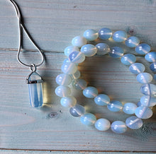 Load image into Gallery viewer, Crystal Healing Point Pendants