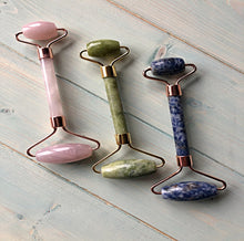 Load image into Gallery viewer, Gemstone Face Roller in New Jade with Bamboo Charcoal Konjac Face Sponge