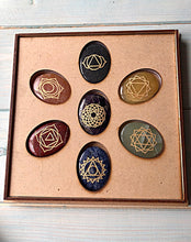Load image into Gallery viewer, Chakra Healing Gift Set
