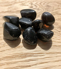 Load image into Gallery viewer, Black Smokey Quartz Tumble
