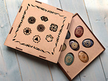 Load image into Gallery viewer, Chakra Healing Gift Set
