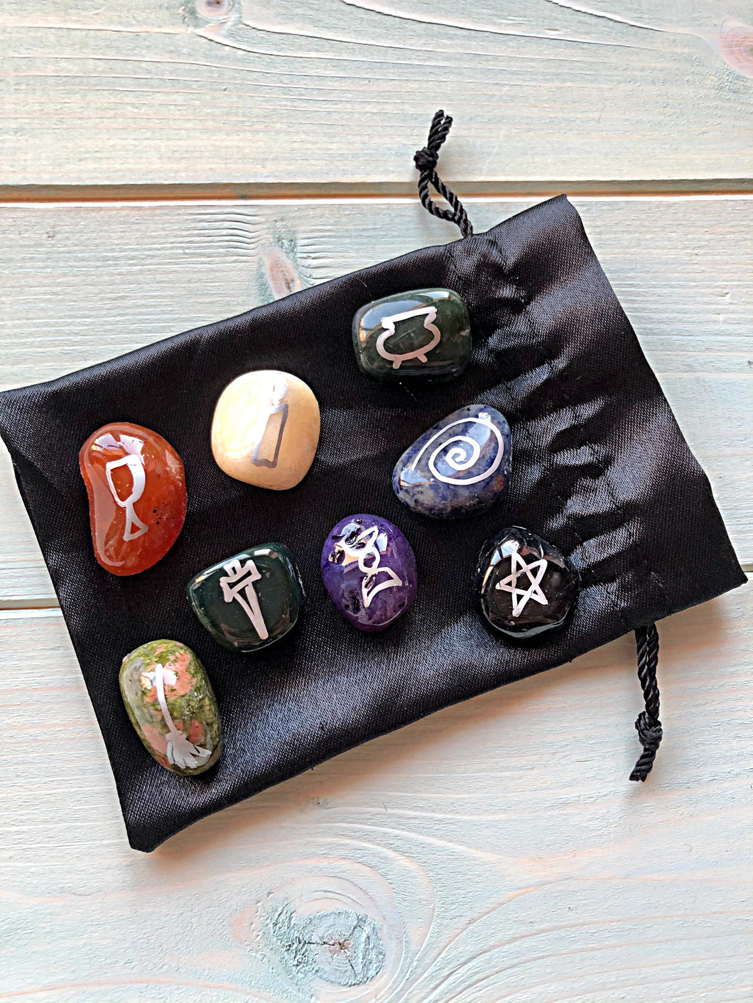 Witches Oracle Kit
