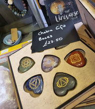 Load image into Gallery viewer, Chakra Healing Gift Set
