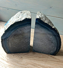 Load image into Gallery viewer, Pair of Agate Bookends - Blue
