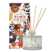 Load image into Gallery viewer, FLWR Orange Blossom Candle &amp; Diffuser Luxury Gift Set
